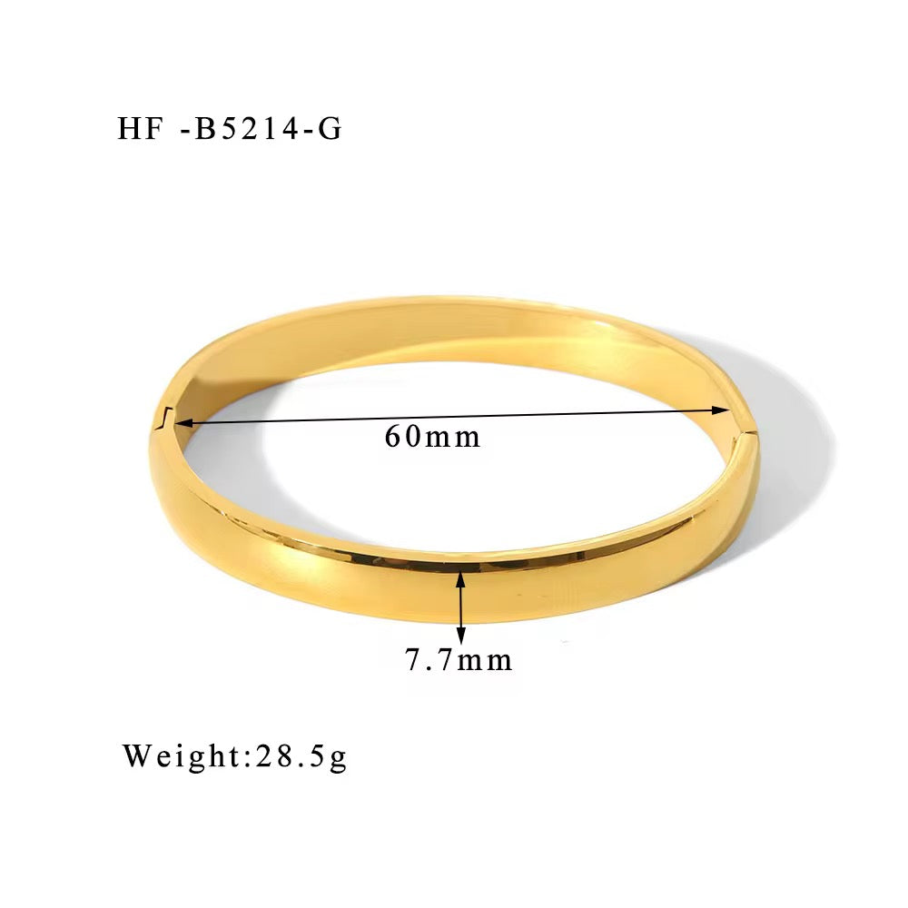 Elora ~ Gold bangle image 8