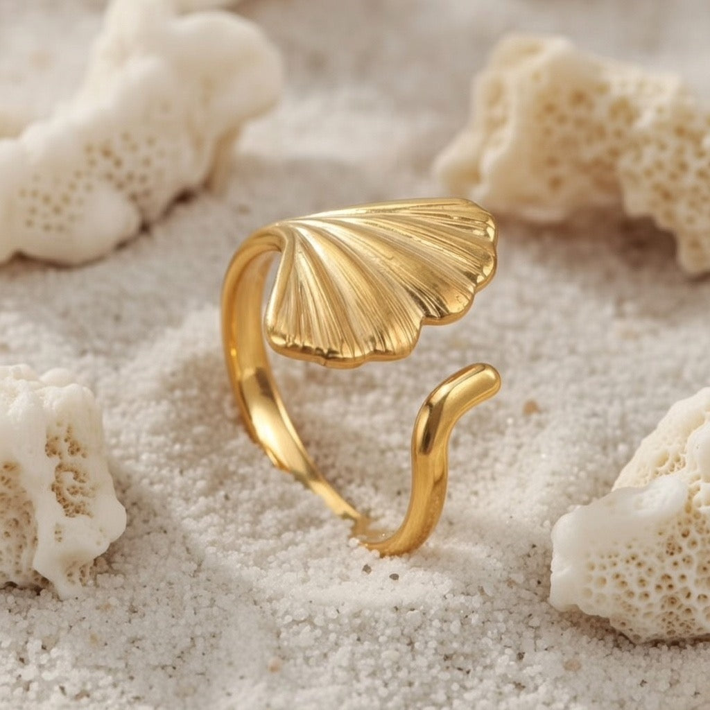 Noosa ~ Gold ring image 2
