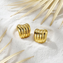 Lizzie earrings image 5