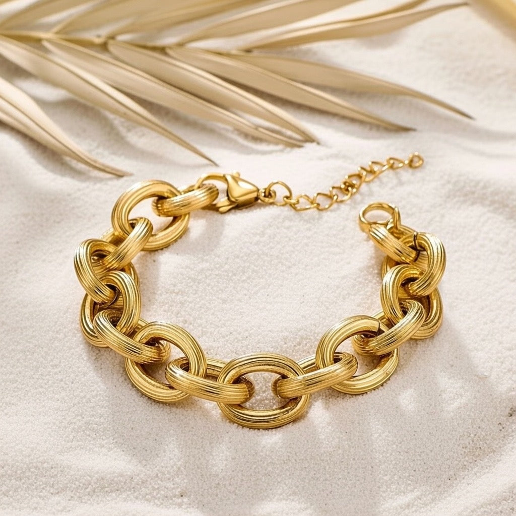 Delilah ~ Chunky link bracelet image 5