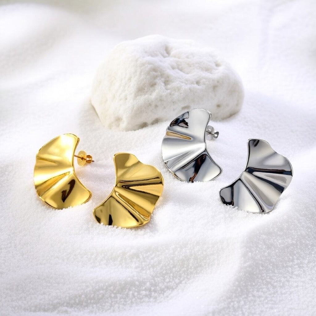 Amora ~ Gold bold earrings image 7