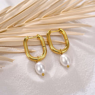 Winnie ~ Freshwater pearl earrings image 6