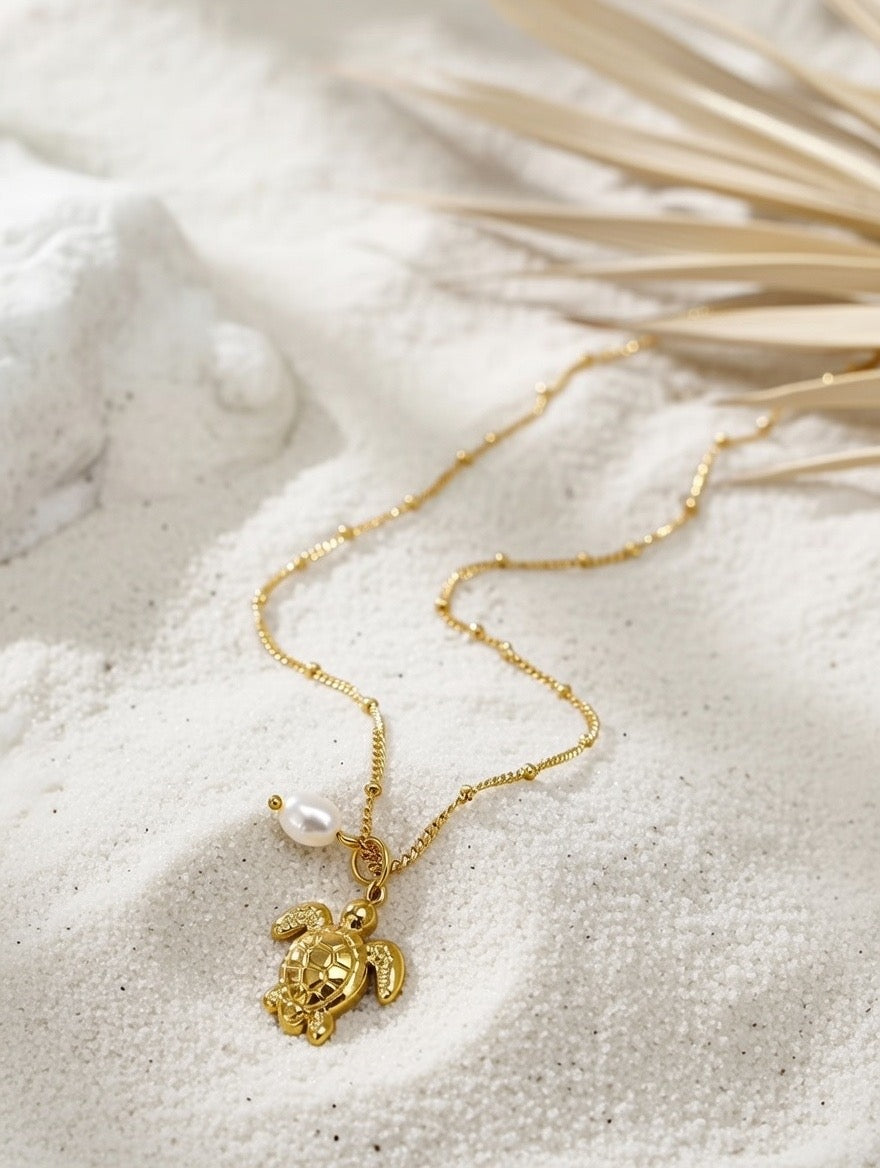Quinney ~ Sea Turtle FreshwaterPearl necklace image 1