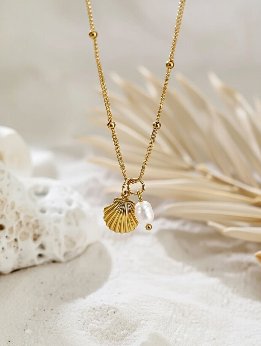 Adeline ~ Clam shellFreshwater pearl necklace image 1