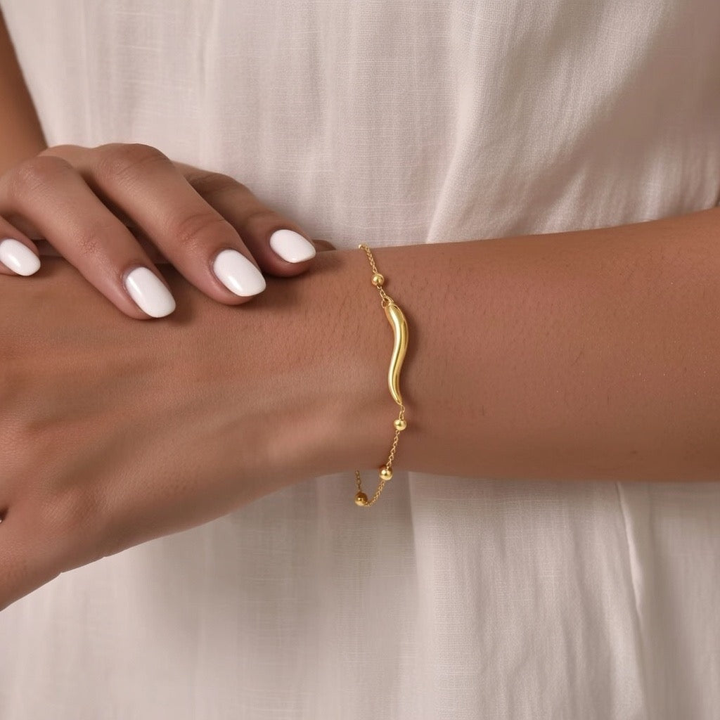Dejia ~ wave bracelet image 0