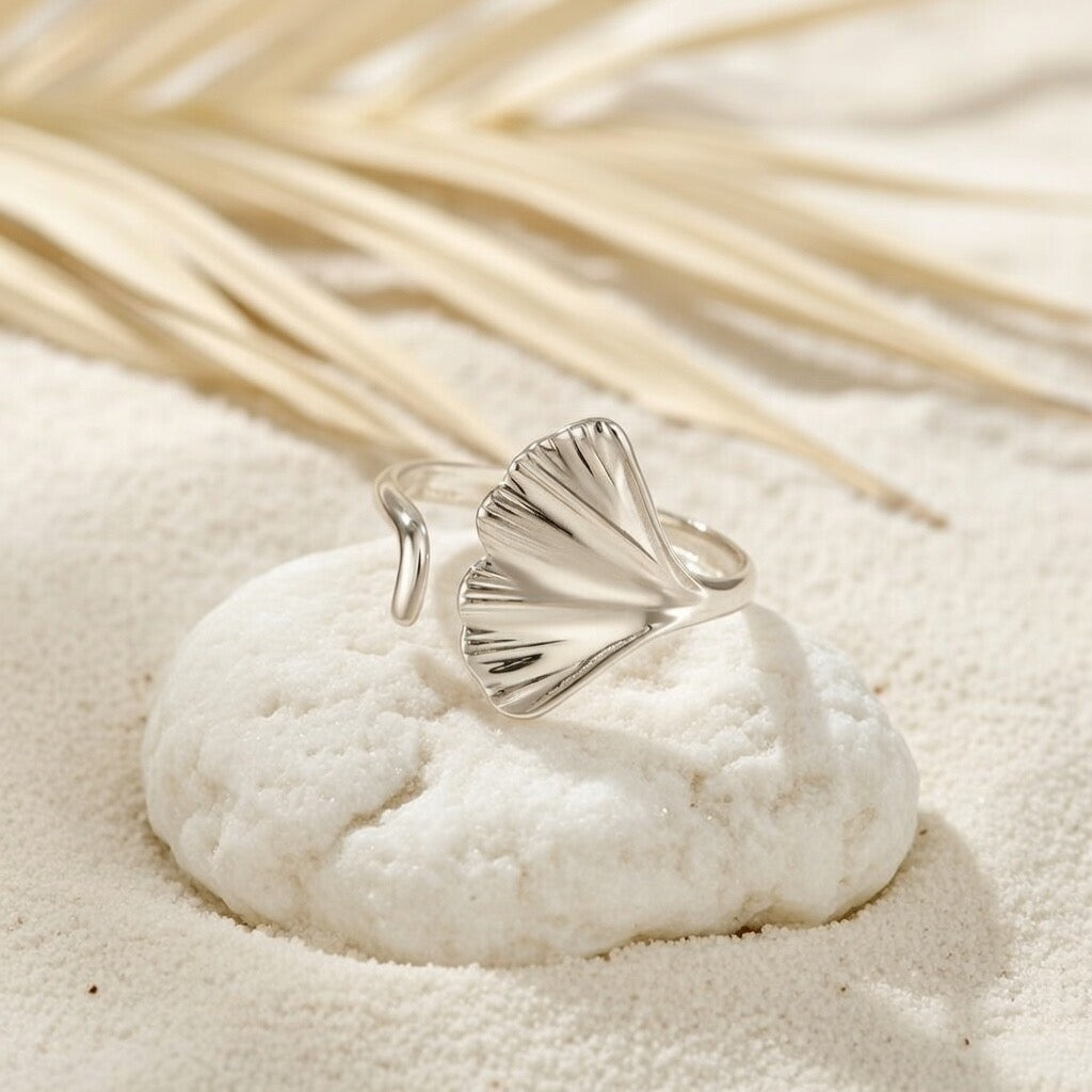 Noosa ~ Silver ring image 2