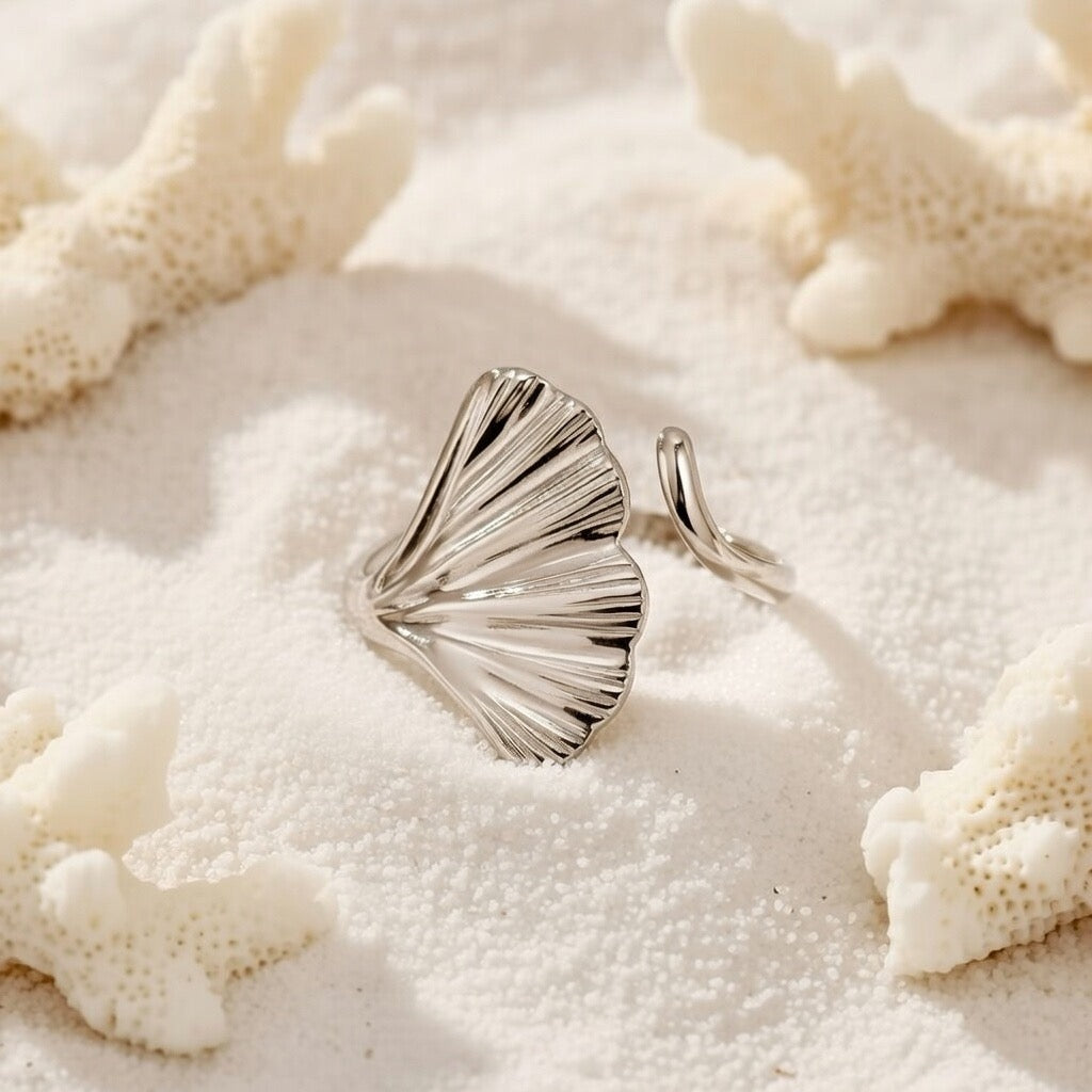Noosa ~ Silver ring image 1