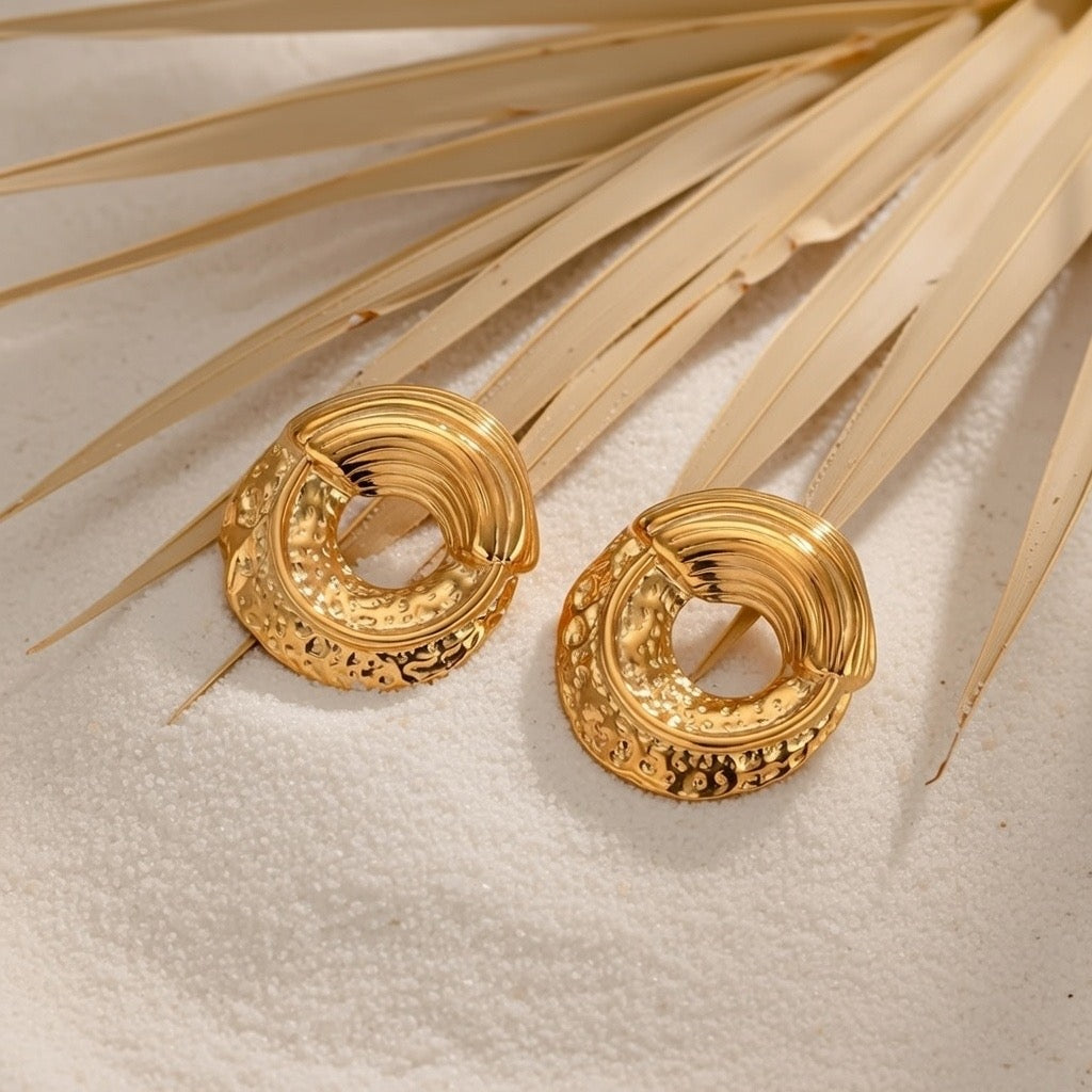 Maisy ~ Circle hammed earrings image 4