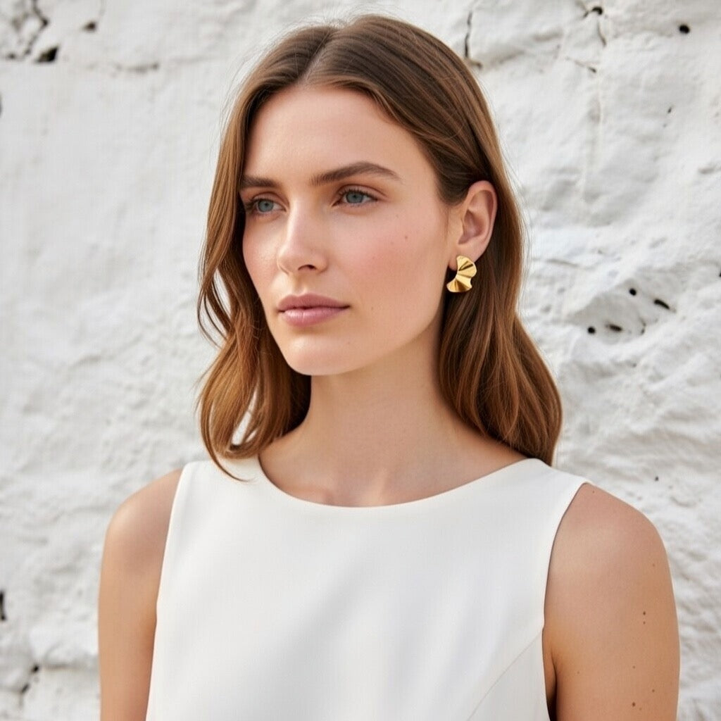 Amora ~ Gold bold earrings image 0