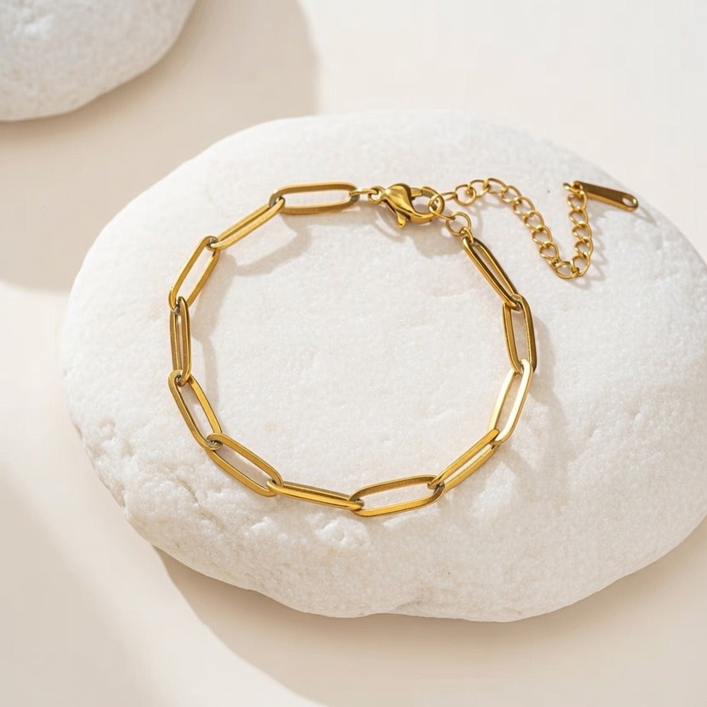 Arabella ~ Gold cuban link bracelet image 3