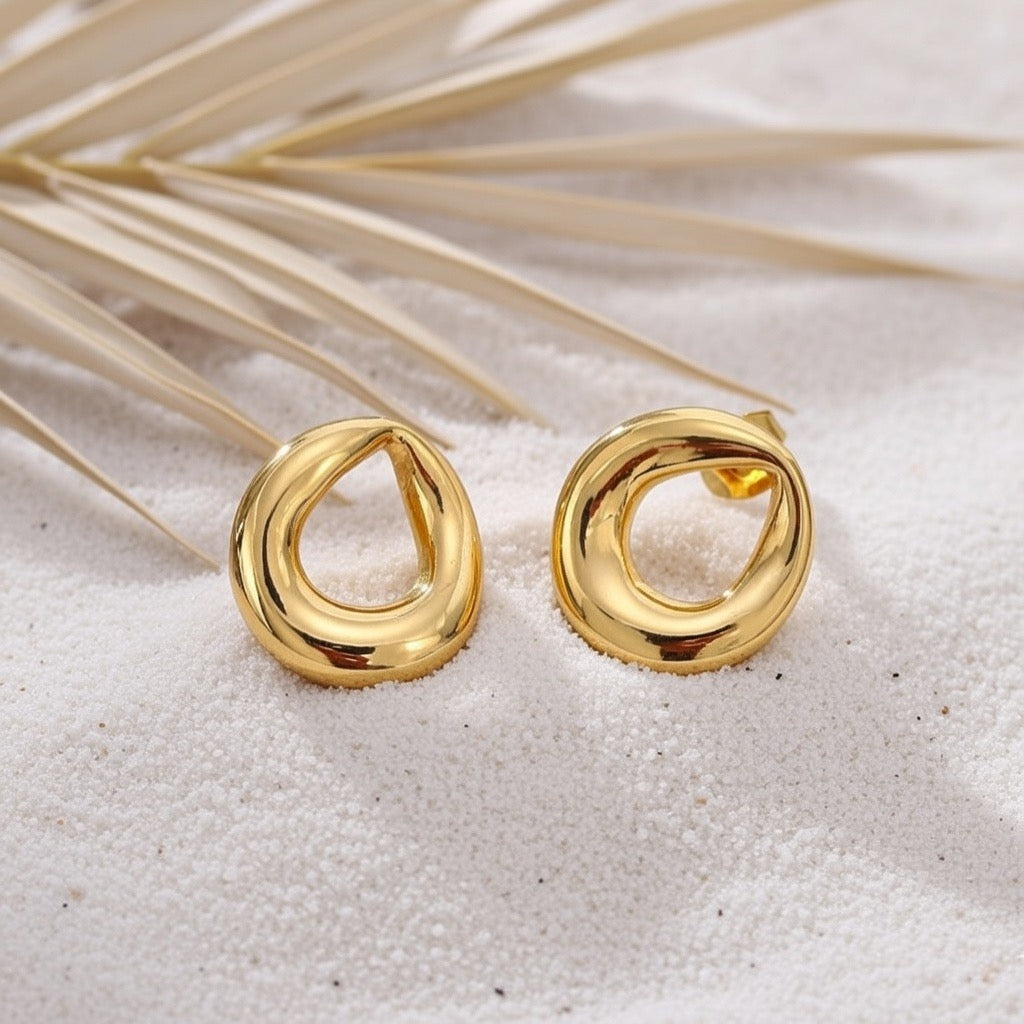 Cindy ~ circle earrings image 3