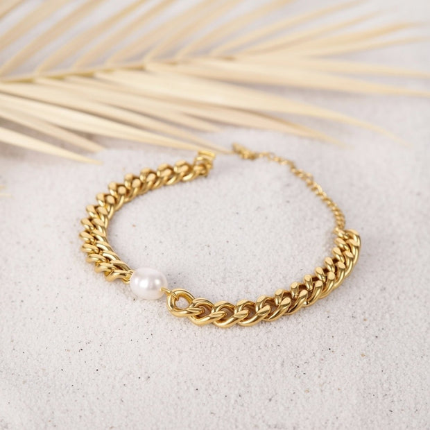 Ava ~ chunky Freshwater Pearl bracelet image 1