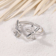 Daisy ~ Silver ring image 0