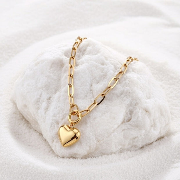 Katie ~ Gold link heart necklace image 1