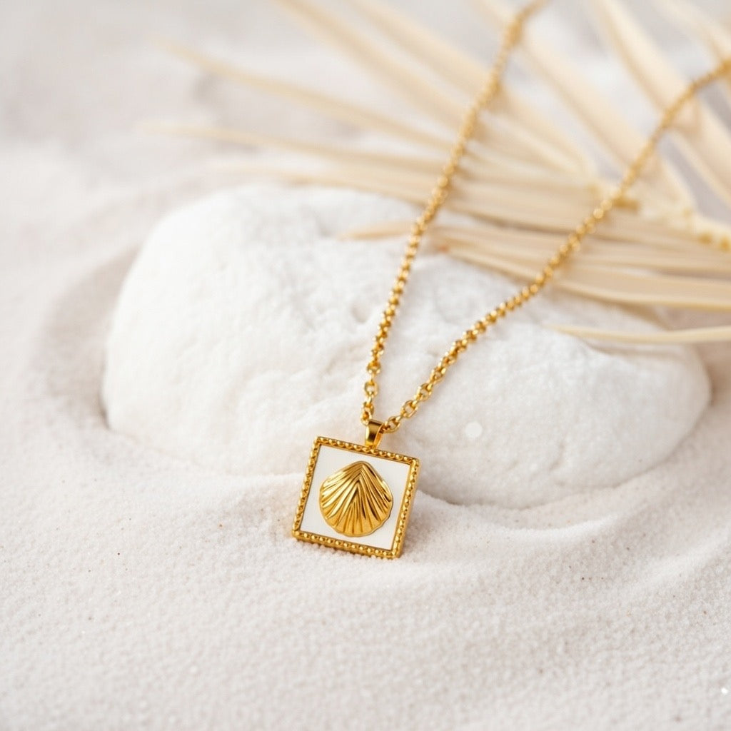 Hallie ~ Necklace image 4