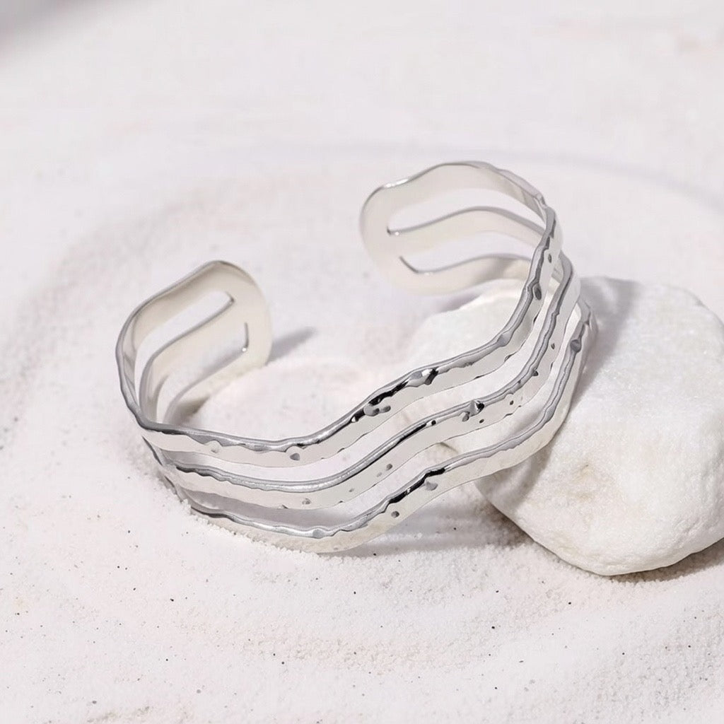 Bondi ~ Silver wave bangle image 0