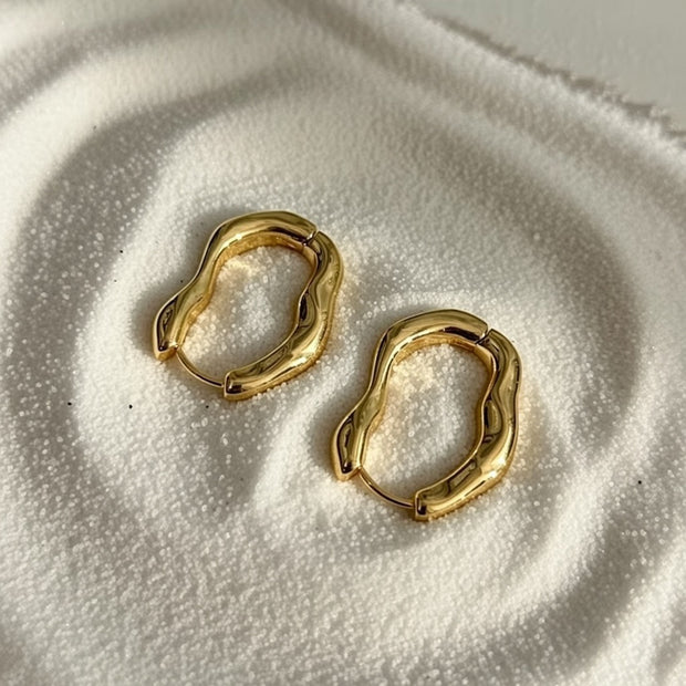 Izzy ~ Modern hoop Earrings image 5