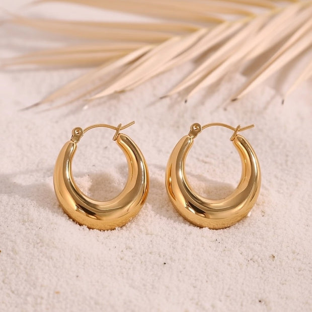 Holly ~ Stylish hoops image 2