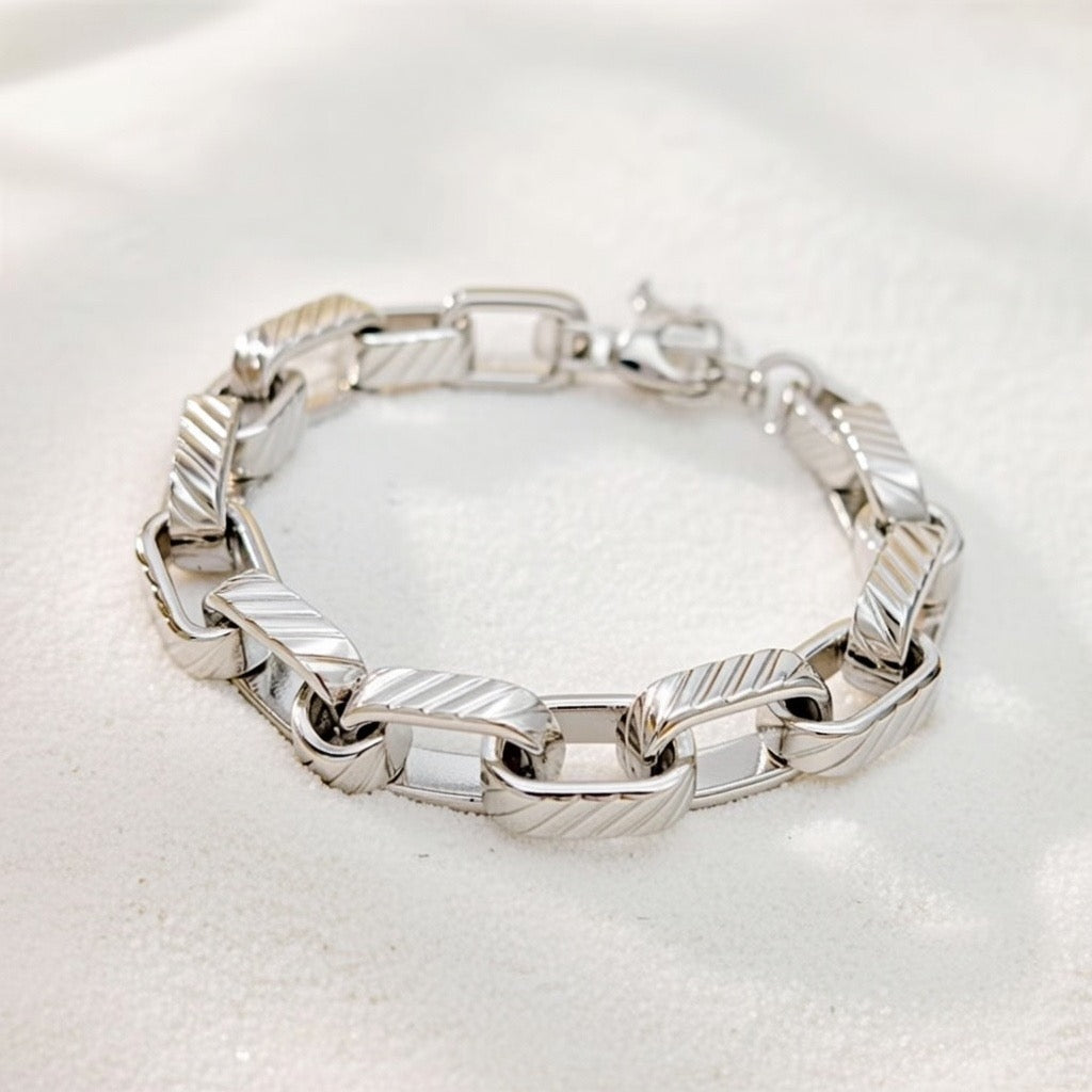 Aster ~ Silver chunky bracelet image 1