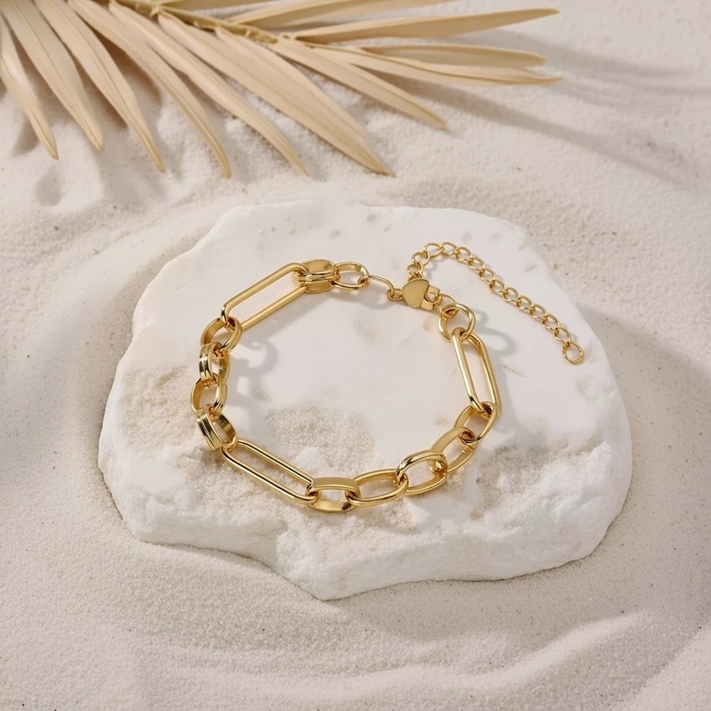 Roxy ~ Bracelet image 4