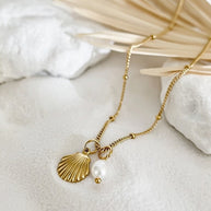 Adeline ~ Clam shellFreshwater pearl necklace image 2