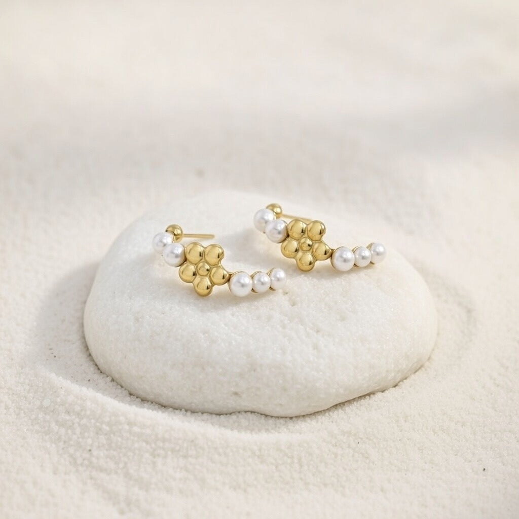 Daisy ~ Dainty flower and pearl earrings image 3