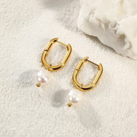 Winnie ~ Freshwater pearl earrings image 2