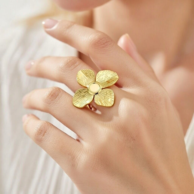 Essie ~ Flower ring image 0