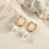 Winnie ~ Freshwater pearl earrings image 3