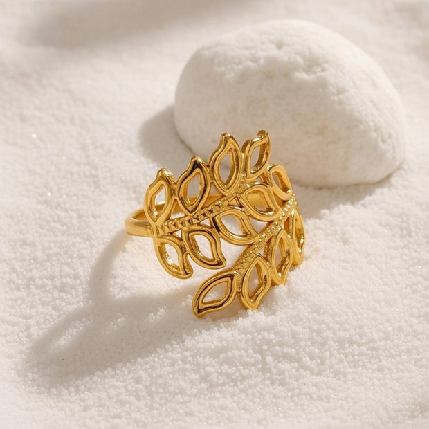 Nia ~ Ring image 1