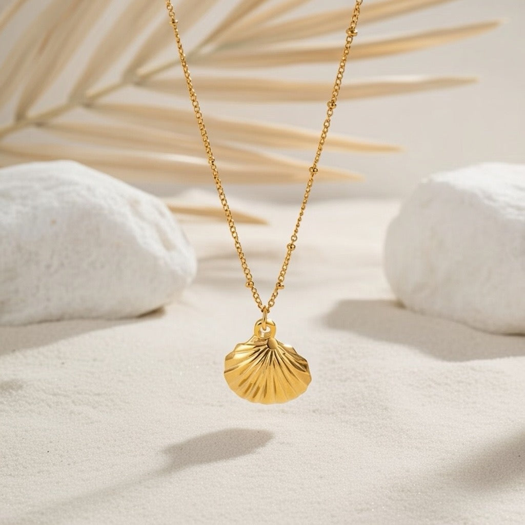 Lucia ~ Large shell necklace image 4
